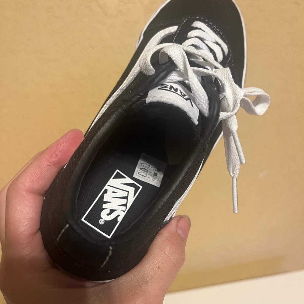 Vans youth ward unisex canvas/suede (Brand New) No Box or Tag size 5 - Picture 10 of 13